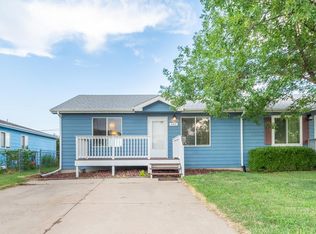 645 Huehl Cir, Salina, KS 67401