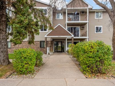 14115 Pennock Ave APT 303, Apple Valley, MN, 55124