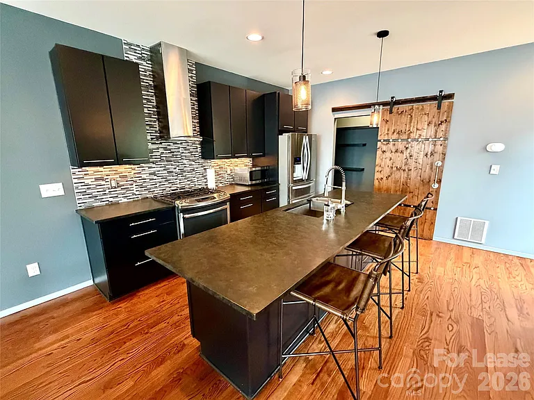 305 McNinch St #B — Photo 7