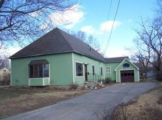 1819 S Warren Ave, Sedalia, MO 65301