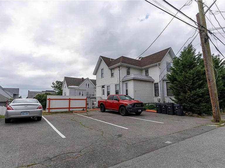 93 Warren Ave #4 — Photo 2