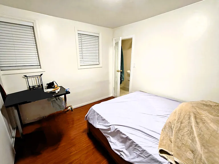 1510 S Campbell Ave #4 — Photo 6