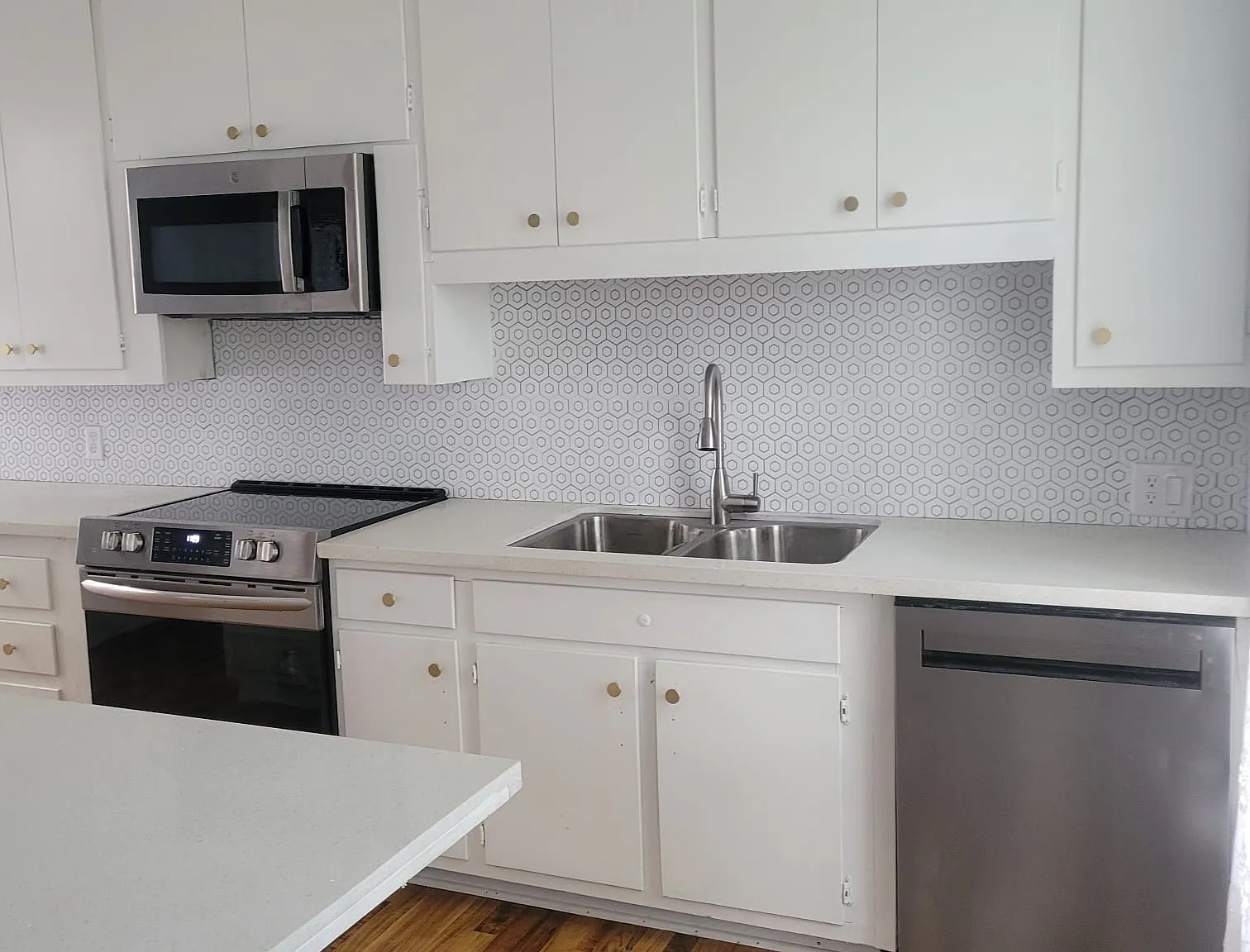 204 W Ehringhaus St — Photo 2