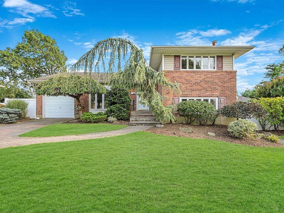 17 Elmwood Road, Deer Park, NY 11729 Zillow