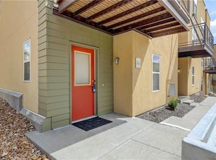 4561 Madison Ave, Kansas City, MO 64111