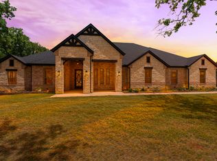300 Seacross Ct, Combine, TX 75159