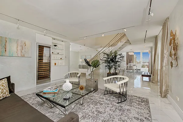 Sold by Corcoran | media 2