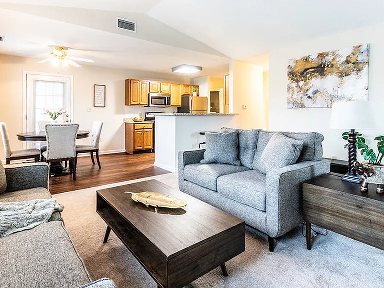 Windsong Place Apartments — Photo 129