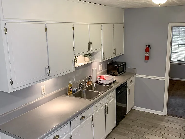 Vermillion Cir SW — Photo 4