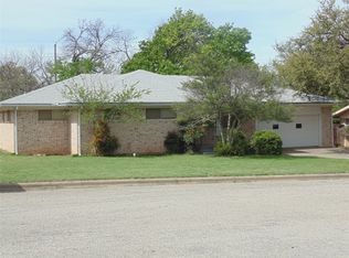 107 Bonnie Pl, Brownwood, TX 76801