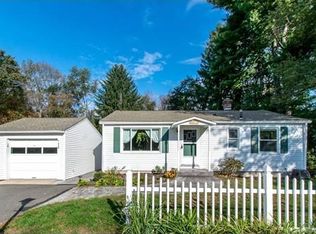 428 Porter Rd, East Longmeadow, MA 01028