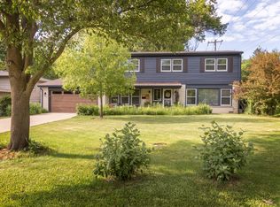 935 Auburn Ave, Highland Park, IL 60035
