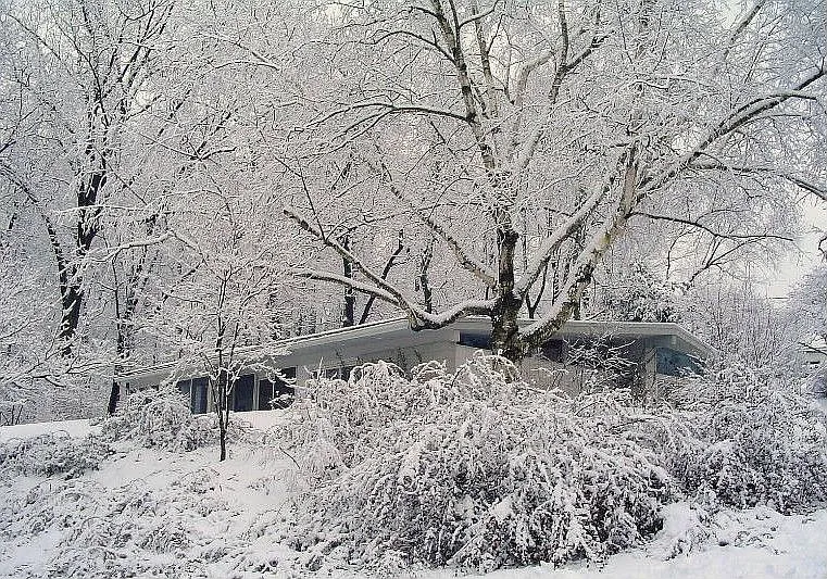 332 Arbor Rd photo 1