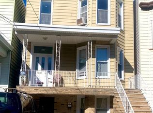 224 Oak St #2, Weehawken, NJ 07086