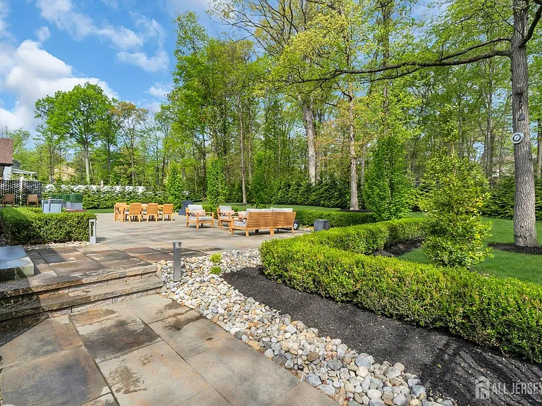792 Partridge Dr — Photo 49