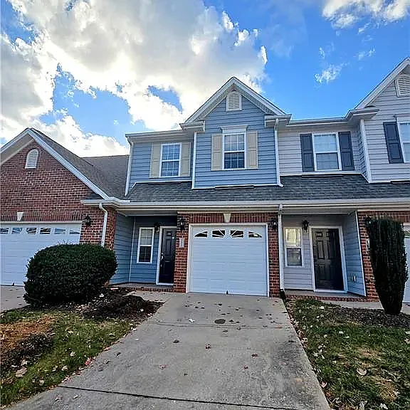 4472 Piedmont Trace Dr — Photo 1