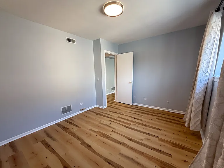 8504 W Catherine Ave #2N — Photo 12