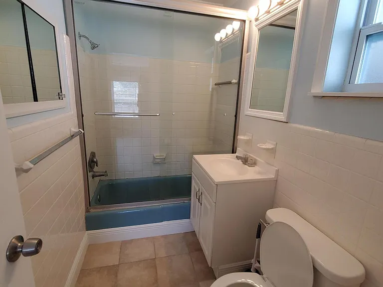 910 E Coast Ave #2 — Photo 6