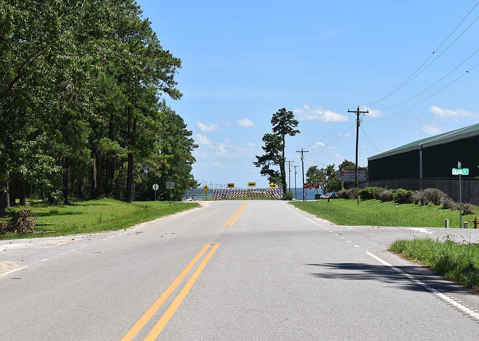2nd image of Highway 260