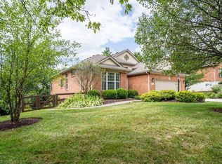 7601 Sun Ridge Ln, Cincinnati, OH 45247