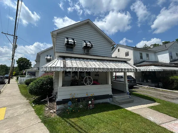 135 Monroe St, Archbald, PA 18403