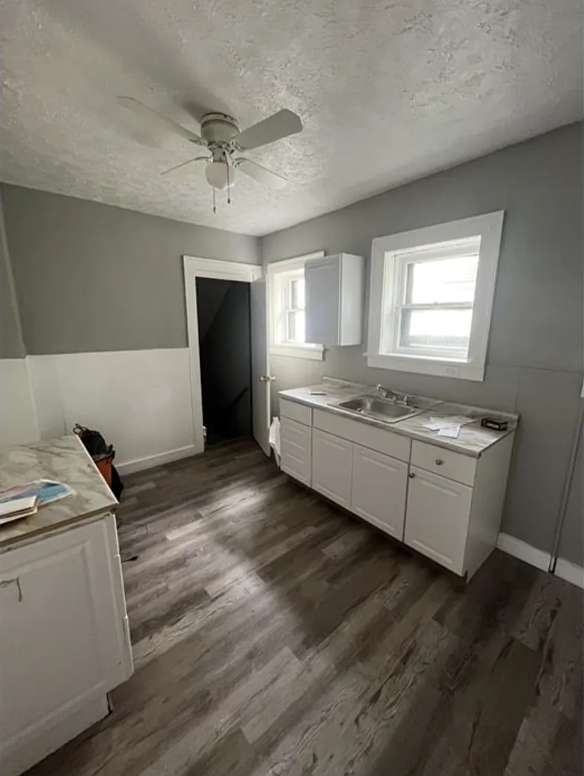 3 bed, 1356 sqft, $950 — Photo 3