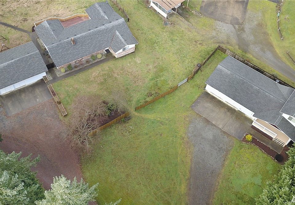 1st image of 9005 201st Street Ct E