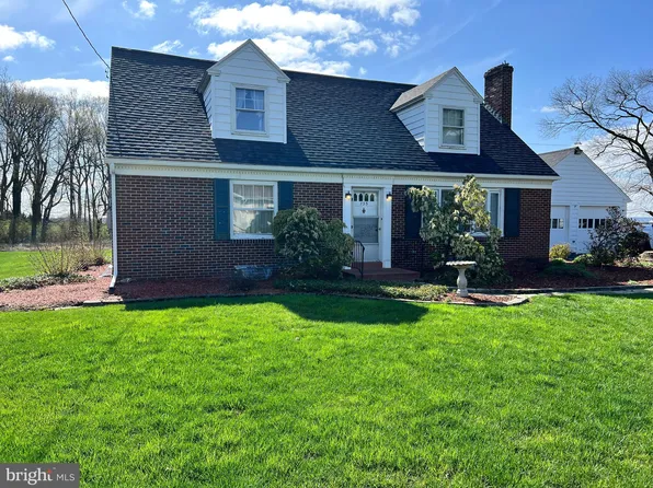 135 Weaver Rd, Lancaster, PA 17603