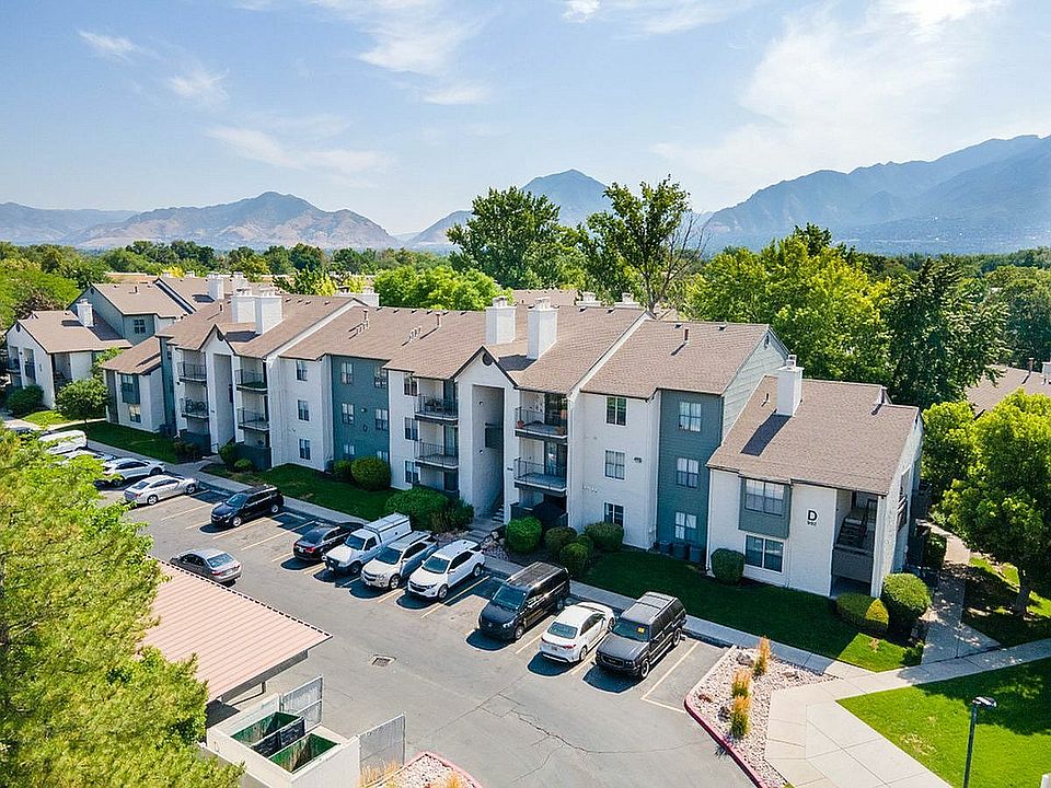 Cottonwood Apartments Arial View in Salt Lake City with Mountains
