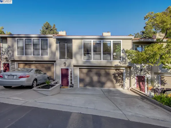 12 Heritage Oaks Rd, Pleasant Hill, CA 94523