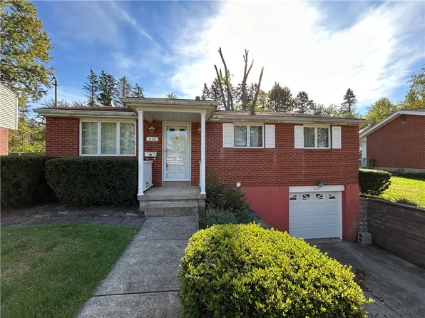 612 Chinaberry Rd, Monroeville, PA 15146