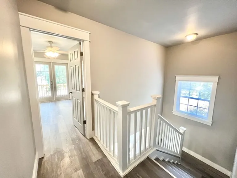 140 Hickory Loop Dr — Photo 12