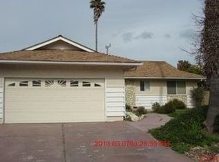 913 W Locust Ave, Lompoc, CA 93436