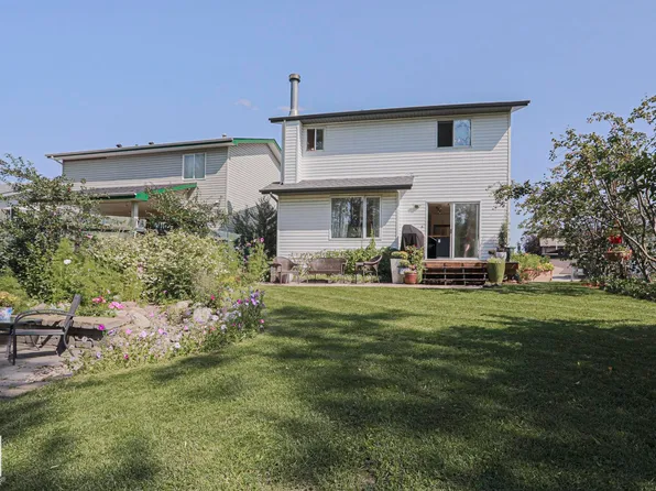 16 La Costa Fairway Close, Stony Plain, AB T7Z 2A5