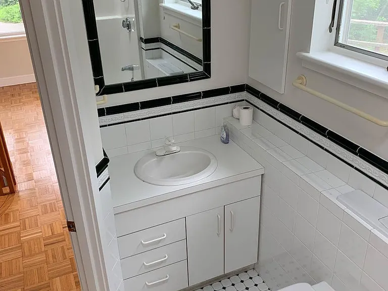 94 Somerset St #2 — Photo 9