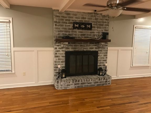 5th image of 543 King Charles Cir