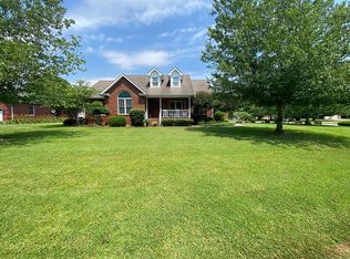 607 Tanglewood Dr, Murray, KY 42071