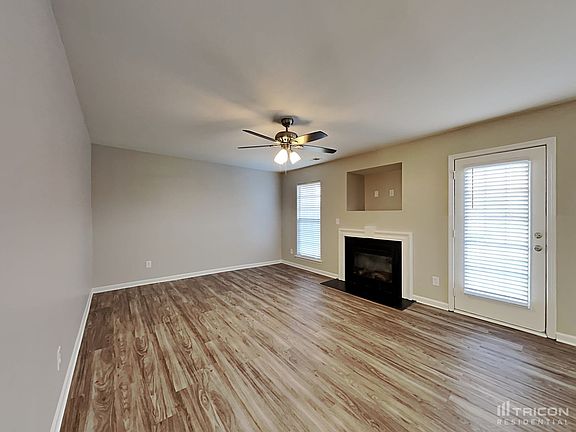 3rd image of 2219 Ballingarry Dr