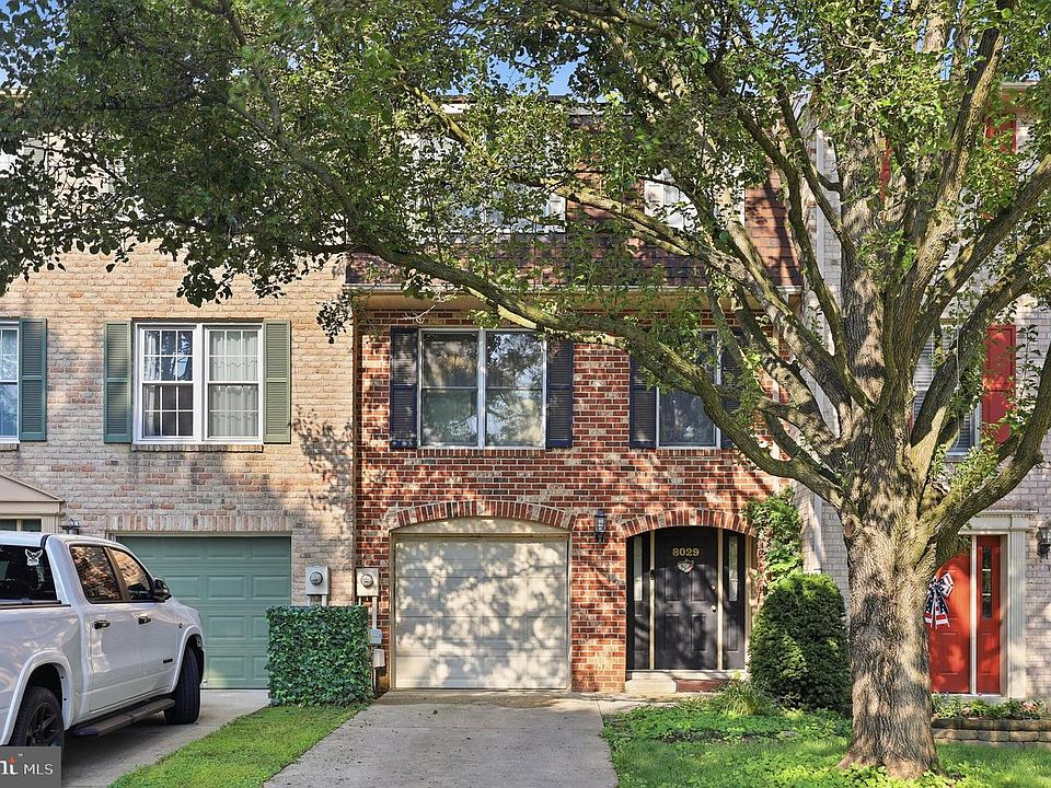 1st image of 8029 Broken Reed Ct