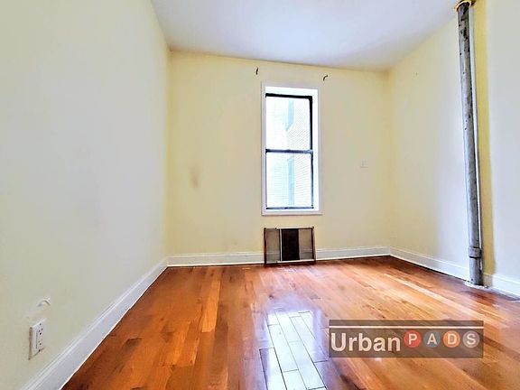 5th image of 1030 Park Pl #7E