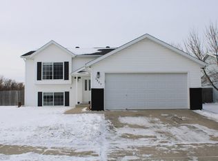 3923 33rd St S, Fargo, ND 58104