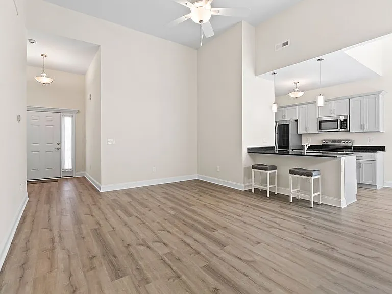 1622 San Andres Ave — Photo 7