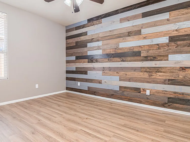 6408 Hall Of Fame Blvd — Photo 18
