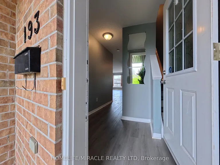 193 Prosperity Dr — Photo 3