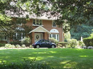 20 S De Baun Ave, Airmont, NY