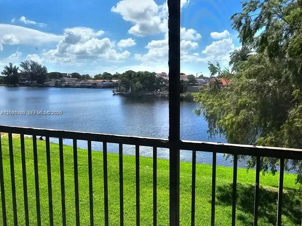 6565 W 26th Dr APT 204-34, Hialeah, FL 33016