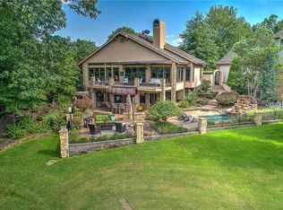 26 S Clubhouse Dr, Rogers, AR 72758