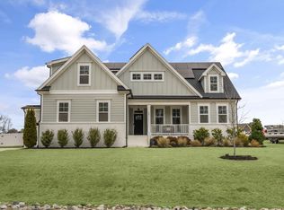 82 Old Hickory Dr, Raleigh, NC 27603