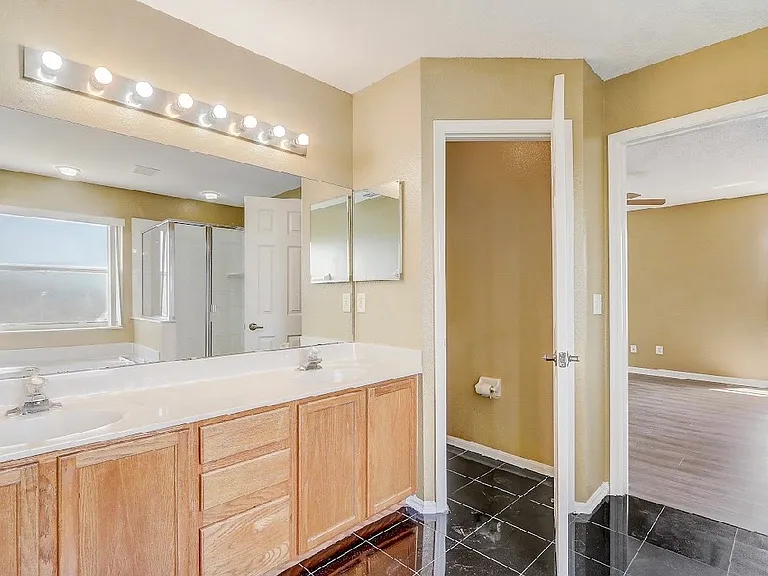 112 Ivybrook Ct — Photo 23