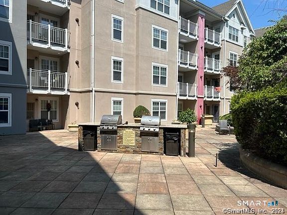 4th image of 488 Bedford St #443